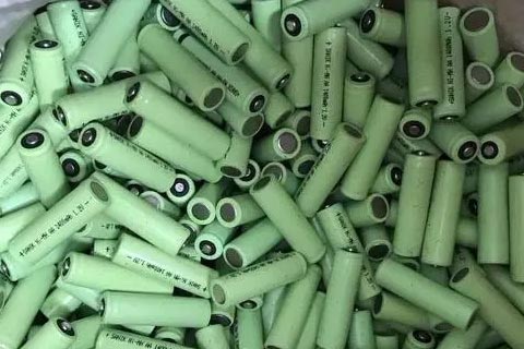 锂电池回收价√风帆蓄电池回收价格-回收电池的公司